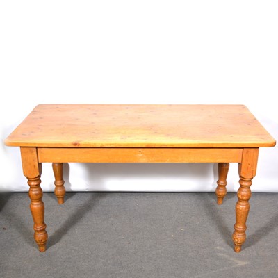 Lot 452 - Pine farmhouse kitchen table