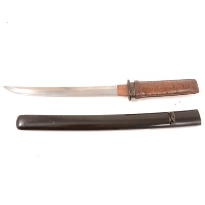 Lot 226 - Japanese dagger