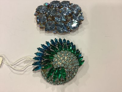 Lot 352 - Vintage costume jewellery with faux aquamarines, blue topaz and aurora paste.