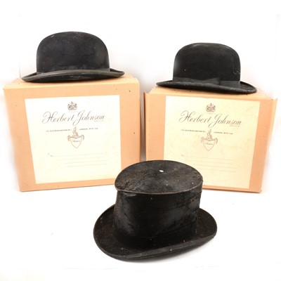 Lot 234 - A collection of bowler and top hats.
