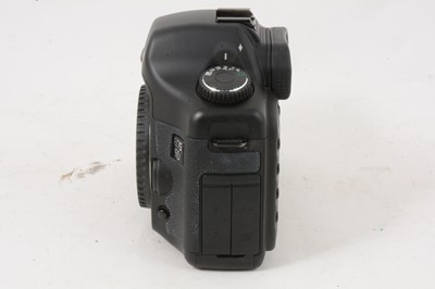 Lot 21 - Canon EOS 5D digital camera body and flash units.