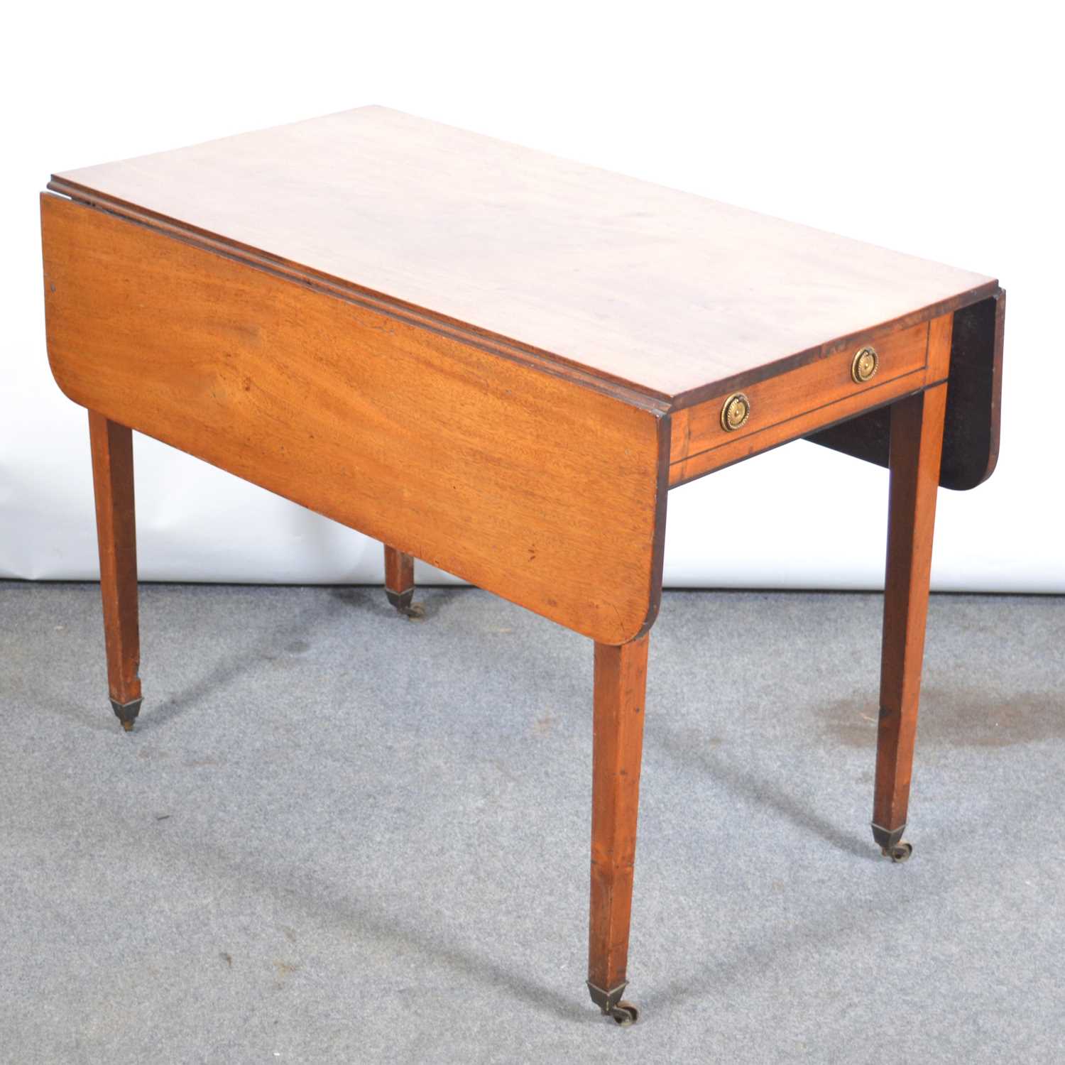 Lot 148 - Mahogany Pembrook table