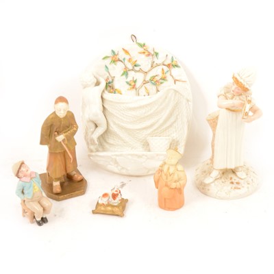 Lot 114 - Various Royal Worcester figurines.