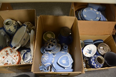 Lot 60 - Wedgwood Jasperware plates and other ceramics.