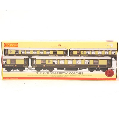 Lot 140 - Hornby OO gauge coach pack R4196 'The Golden Arrow'