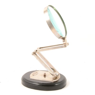 Lot 159 - Watts & Sons Ltd Optician's magnifying glass.