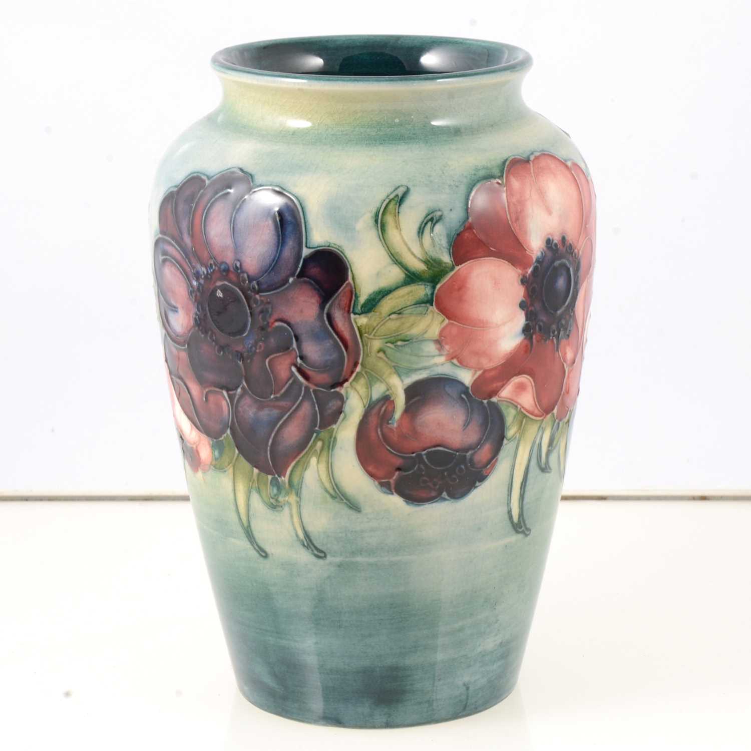 Lot 41 - Moorcroft vase
