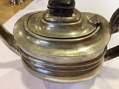 Lot 227 - Silver teapot