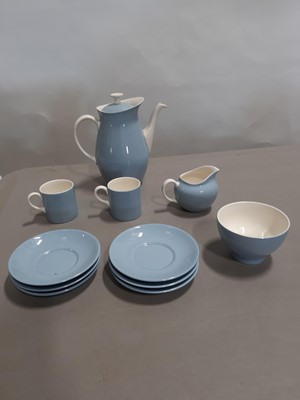 Lot 29 - Collection of ceramics