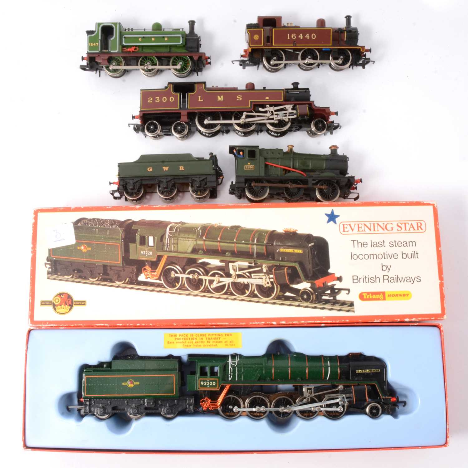 Lot 117 - Five Hornby and Tri-ang OO gauge model railway locomotives