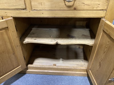 Lot 553 - Large pine kitchen dresser, with rack.