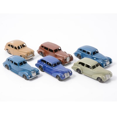 Lot 207 - Six Dinky Toy cars