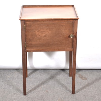 Lot 359 - Edwardian mahogany bedside cabinet