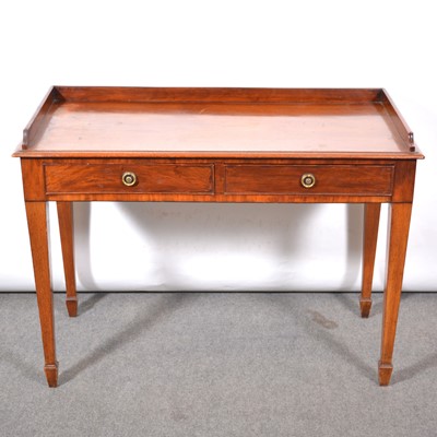 Lot 415 - Victorian mahogany side table