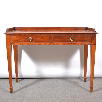 Lot 415 - Victorian mahogany side table