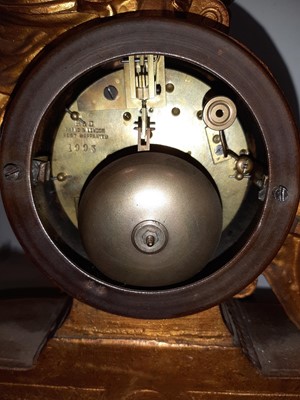 Lot 76 - 19th Century French gilt spelter mantel clock