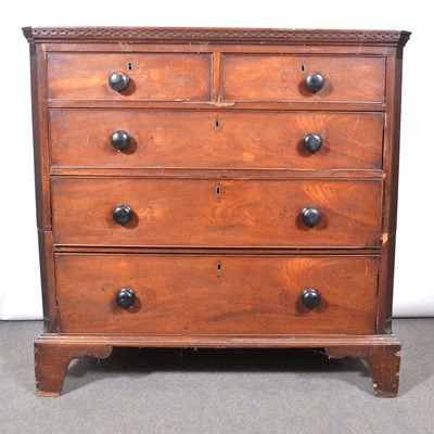 Lot 335 - George III mahogany chest of drawers