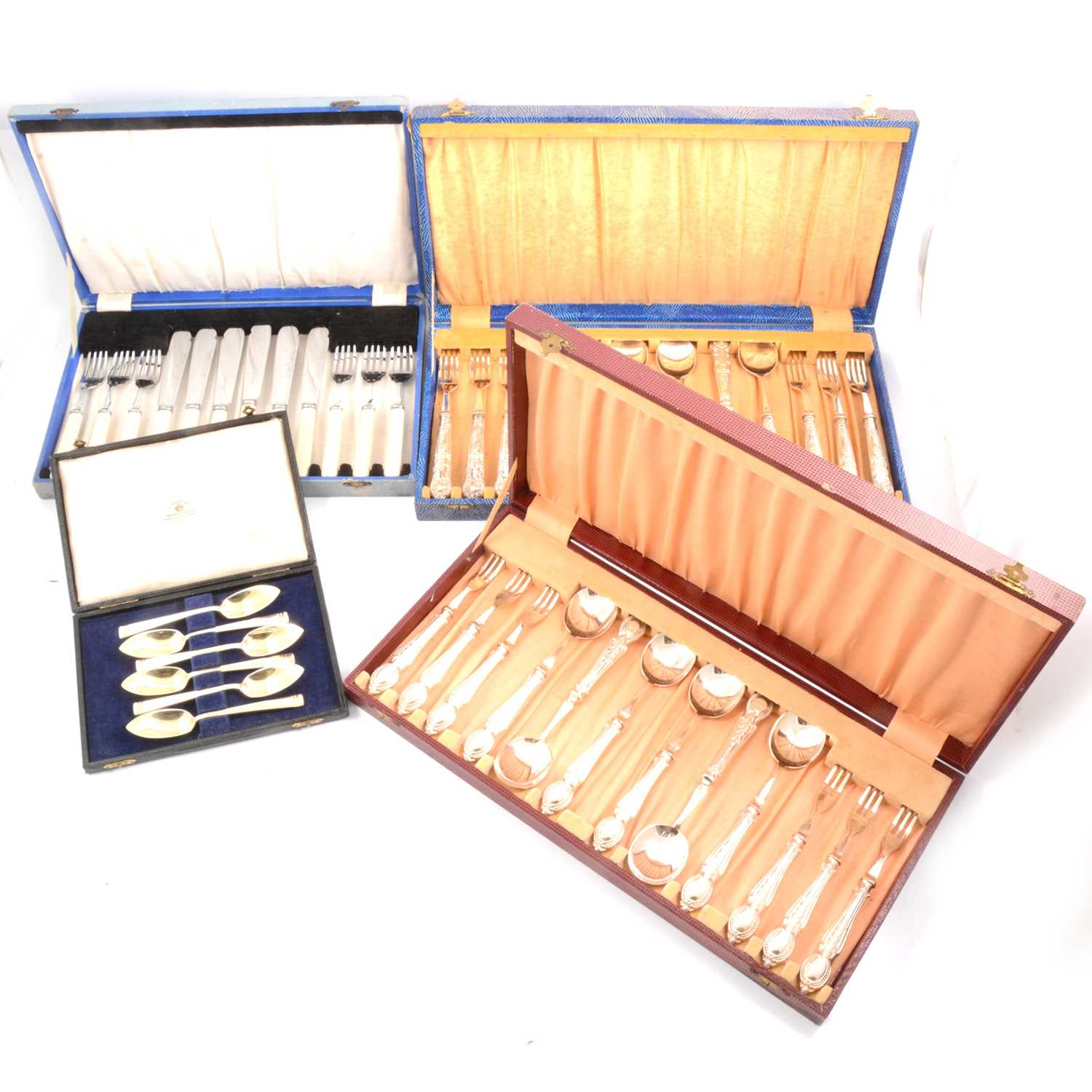 Lot 116 - Silver-handled fruit eaters, CH Beatson, Sheffield 1960, plated fish eaters and teaspoons.
