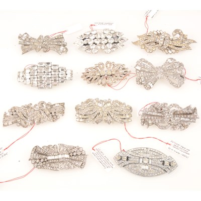 Lot 268 - Ten clear paste 1940's/1950's duette dress clips.