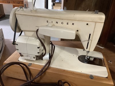 Lot 177 - Vintage Singer sewing machine.