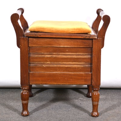 Lot 423 - Edwardian walnut music stool