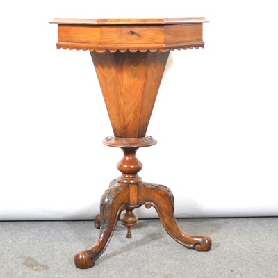 Lot 461 - Victorian inlaid walnut trumpet work table