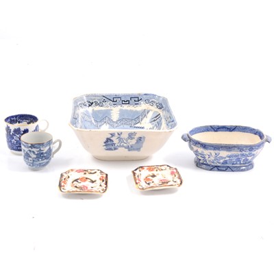 Lot 53 - Masons Ironstone 'Mandalay' and other pattern wares, plus other blue and white wares.