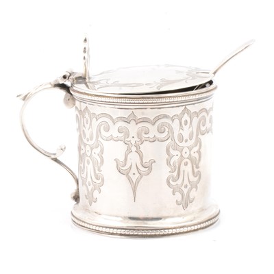 Lot 255 - Victorian silver drum mustard pot, H J Lias & Son (Henry John Lias & Henry John Lias), London 1873.