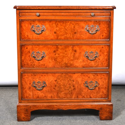 Lot 440 - Reproduction burr elm bachelor's chest