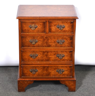 Lot 439 - Small modern burr elm chest of drawers