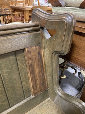 Lot 293 - Oak pew