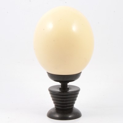 Lot 128 - Ostrich egg and stand