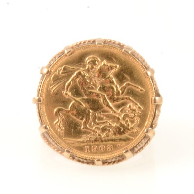 Lot 303 - A Gold Full Sovereign ring, Edward VII 1903.