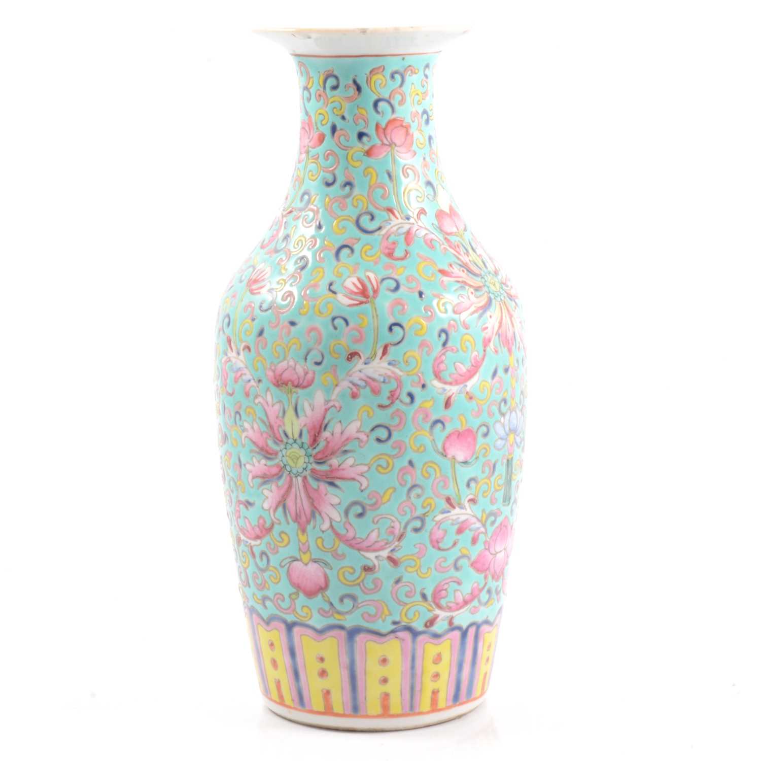 Lot 73 - Chinese porcelain vase.