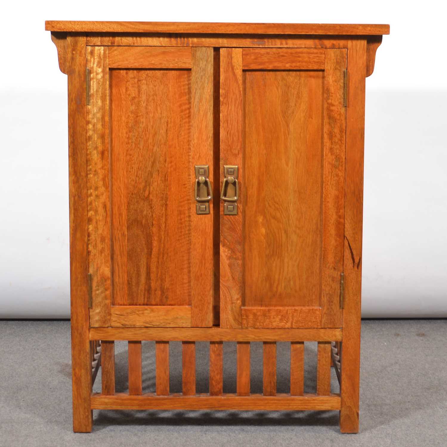 Lot 545 - Modern hardwood side cabinet