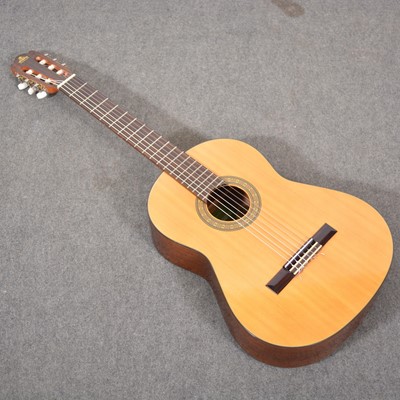 Lot 230 - Suzuki Takeharu guitar
