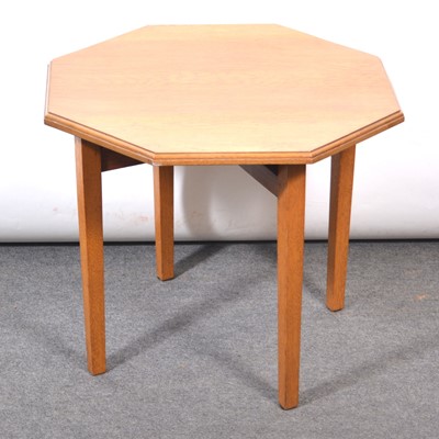 Lot 470 - Oak occasional table