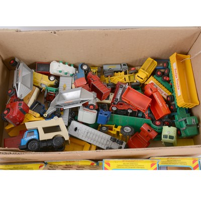 Lot 113 - Loose die-cast models and vehicles