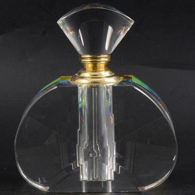 Lot 25 - Contemporary glass scent bottle.