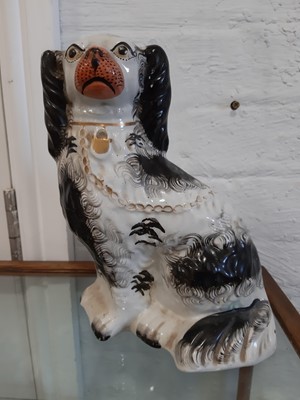 Lot 9 - Pair of Staffordshire models of King Charles Spaniels