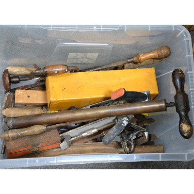 Lot 168 - Boxes of tools