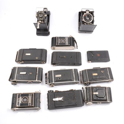Lot 259 - Early 20th-century folding cameras
