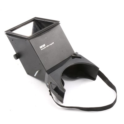 Lot 271 - Sinar binocular reflex magnifier