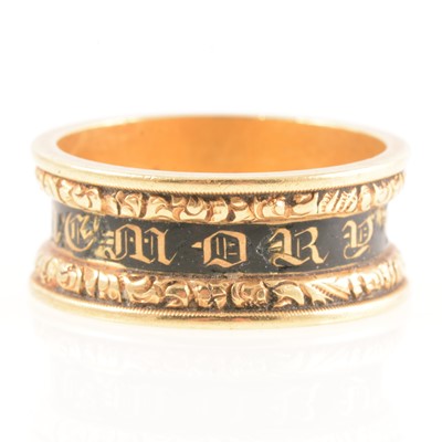 Lot 271 - George IV 18 carat gold and enamel in memoriam ring.