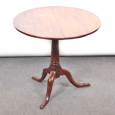 Lot 424 - Georgian fruitwood tripod table