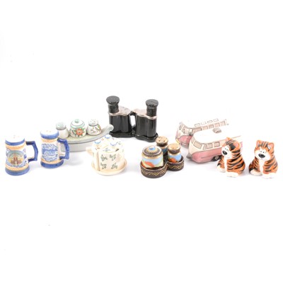 Lot 15 - Four boxes of novelty ceramic cruets