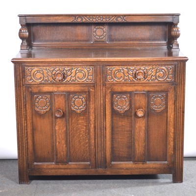 Lot 402 - Oak dining room suite