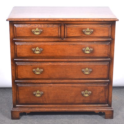 Lot 409 - Titchmarsh & Goodwin oak chest of drawers