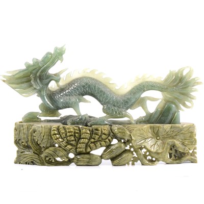 Lot 169 - Carved nephrite jade dragon sculpture