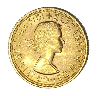 Lot 61 - Elizabeth II gold Sovereign coin, 1958